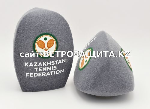 Kazakhstan Tennis Federation логотипі бар Sennheiser E 965 микрофонына
